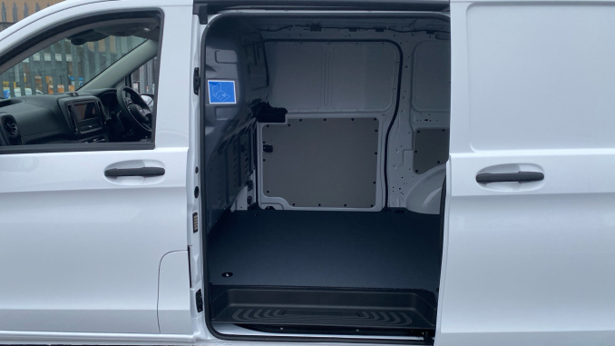 Mercedes-Benz Vito EL2 Electric Fwd 85kW 66kWh Pro Van Auto - Image 15